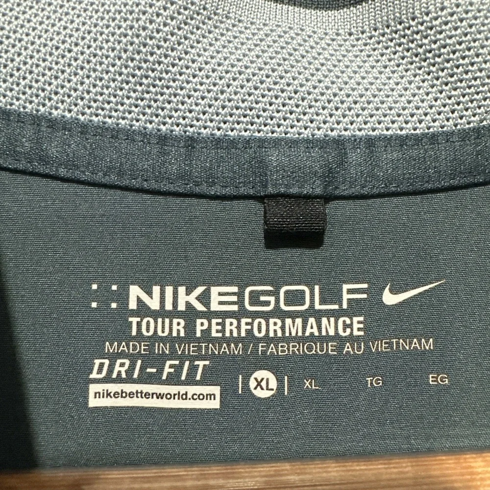 Nike Golf Tour Performance Vest Men's Size XL Gray 1/4 Zip Dri-Fit